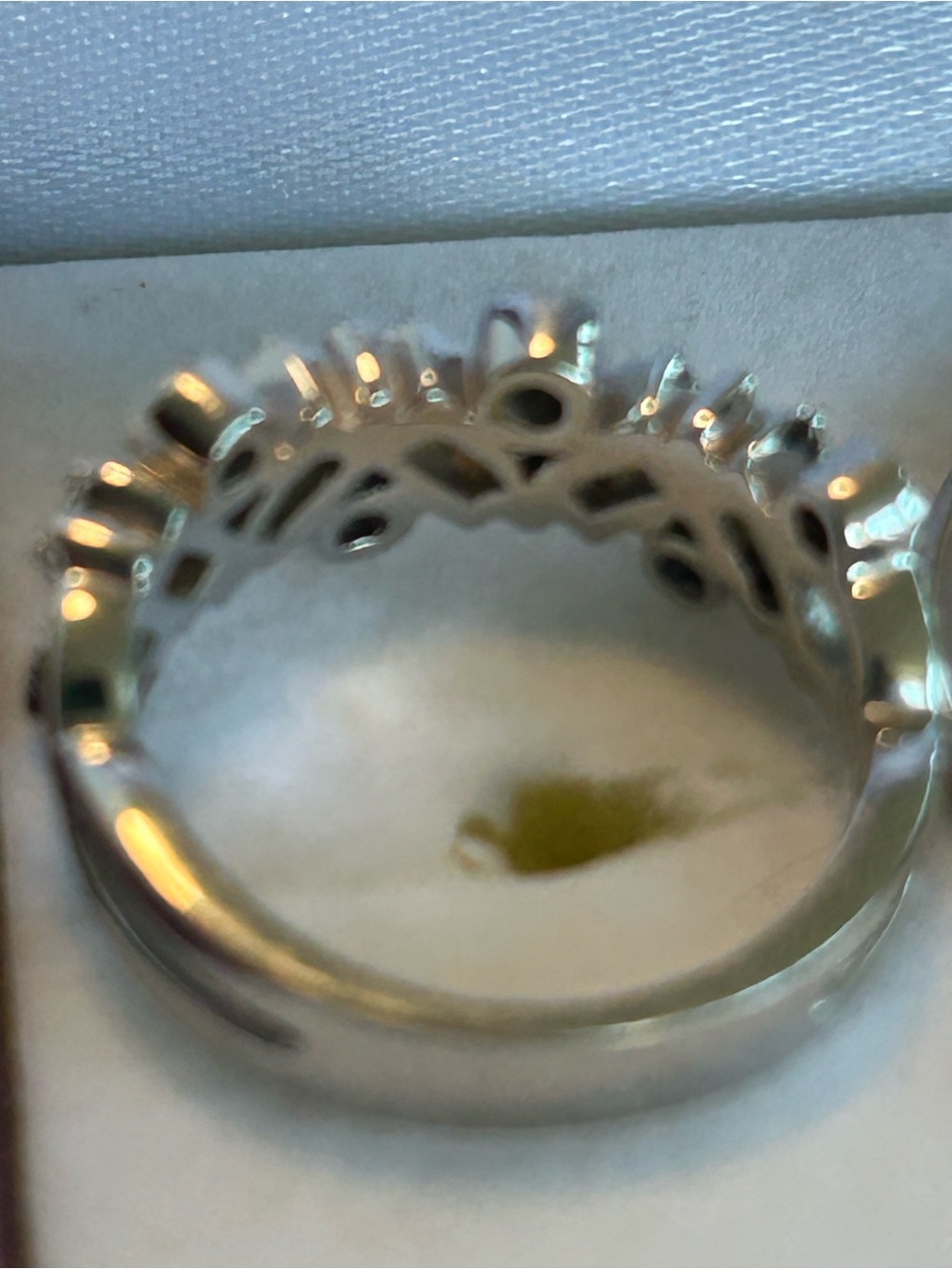 14k white Gold Yellow Sapphire and Diamond Ring Size 7 - Picture 4 of 8